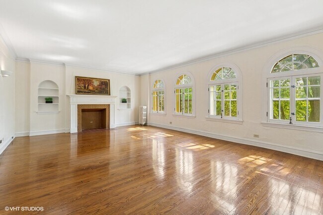 Foto del edificio - 6038 N Washtenaw Ave