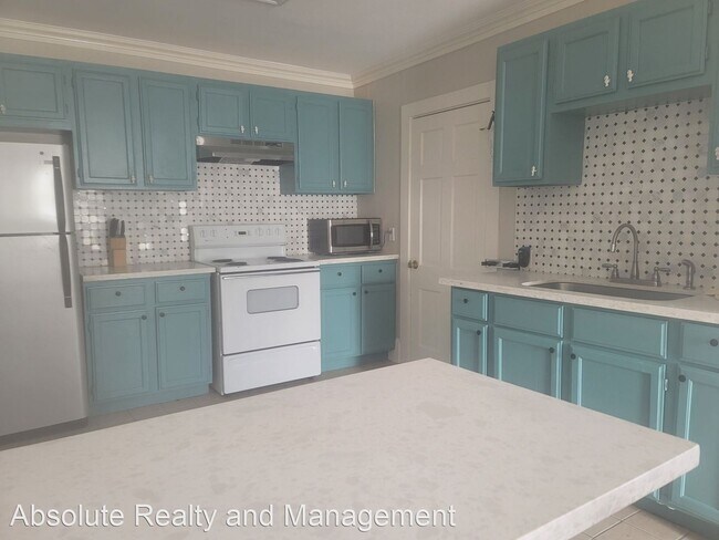 Building Photo - 2 br, 1 bath House - 1006 Sealy St.