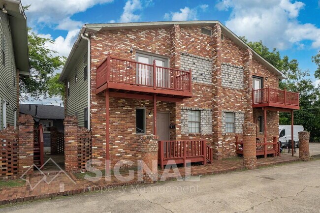 Foto del edificio - 513 Tuscaloosa Ave