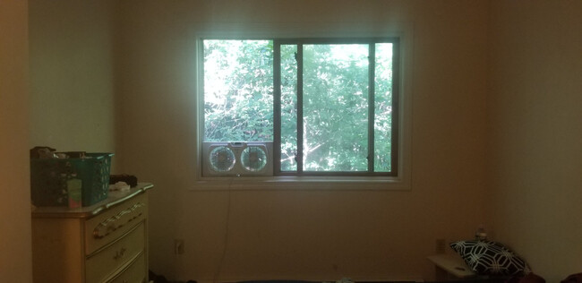 Foto del edificio - College Hill Apartments, LLC