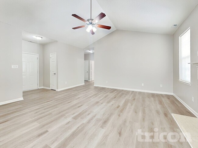 Foto del edificio - 309 Patrick Ave SW