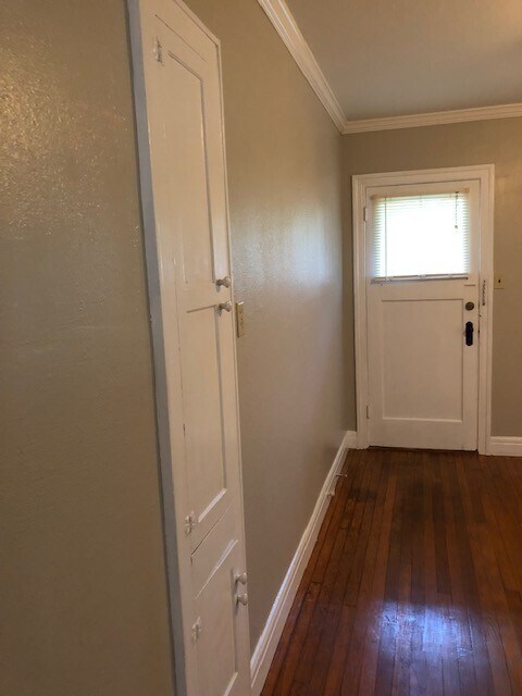 Foto del edificio - 902 E 43rd St