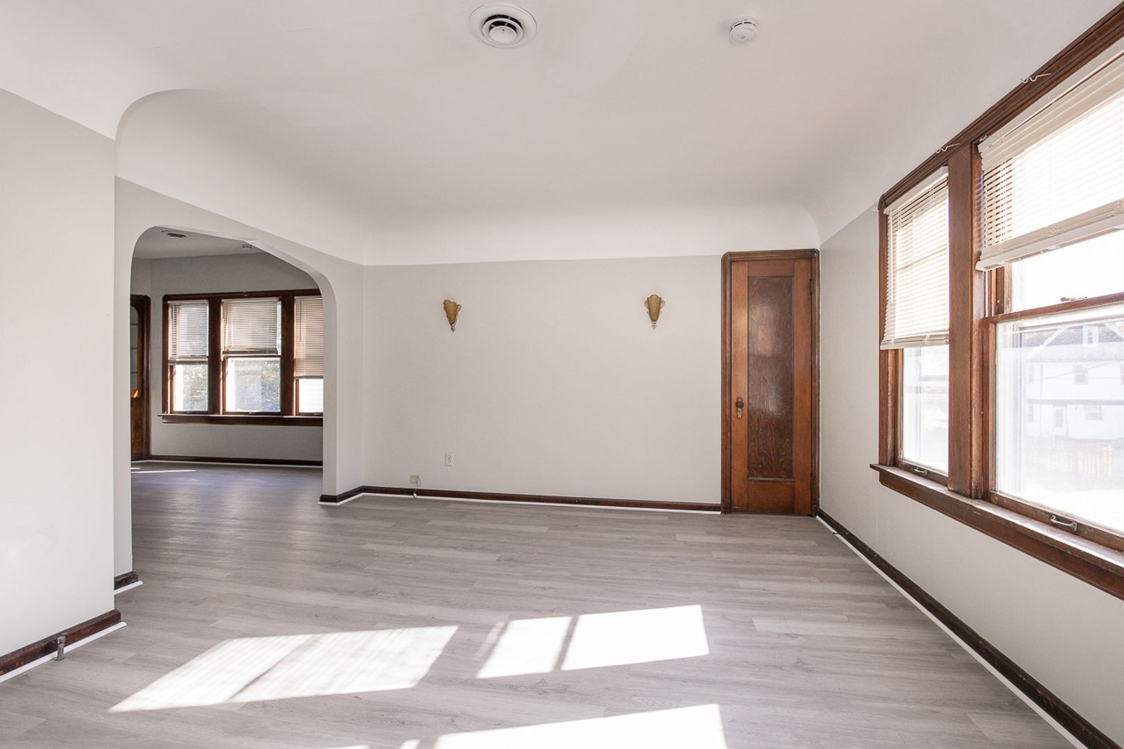 4120 Trowbridge Ave Cleveland, OH 44109 – photo 3