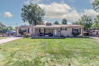 Building Photo - 3507 Susan Lewis Dr