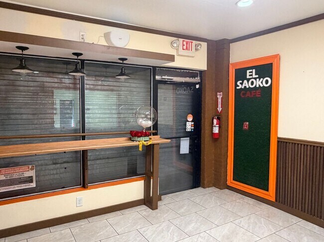 Foto del edificio - 962 Atwells Ave