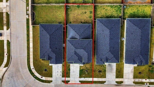 Foto del edificio - 7811 Bel Fiore Dr