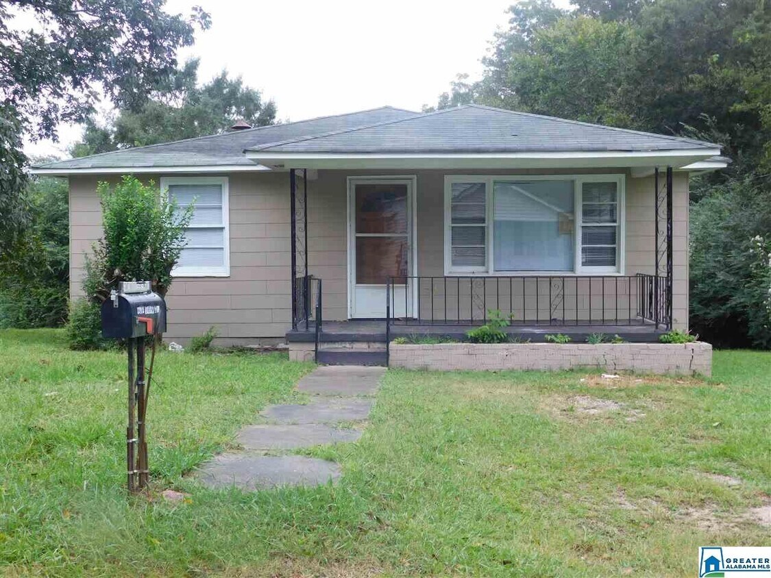 Primary Photo - 5309 Adams Ave