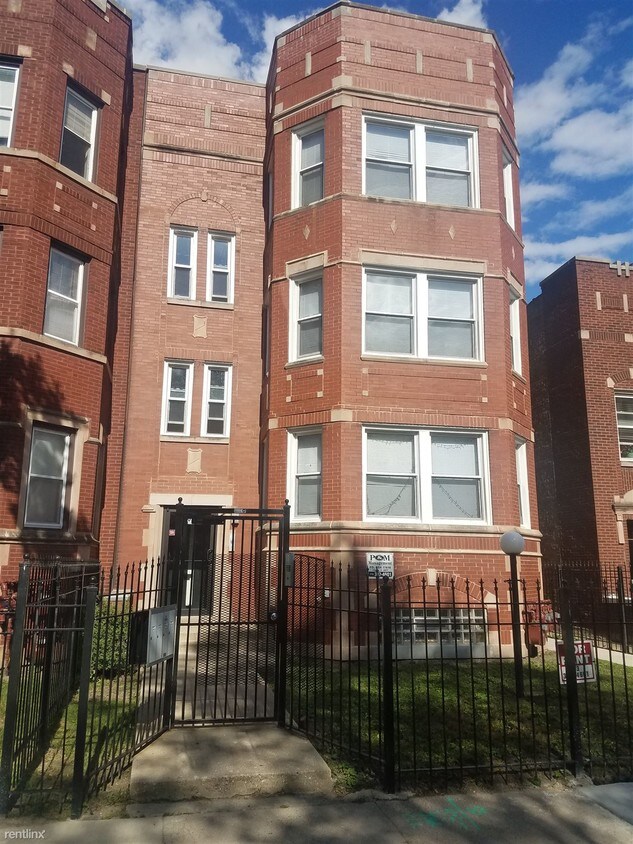 Primary Photo - 8031 S Vernon Ave