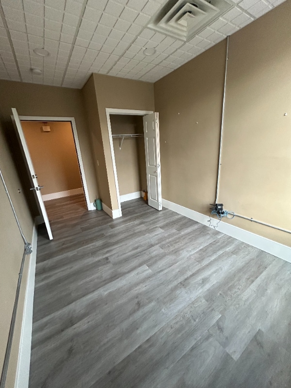 Building Photo - 12 2nd St NE