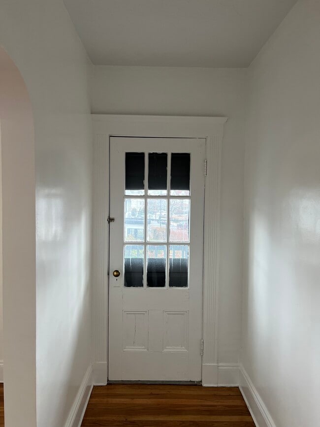 Foto del edificio - 196 Reservation Rd