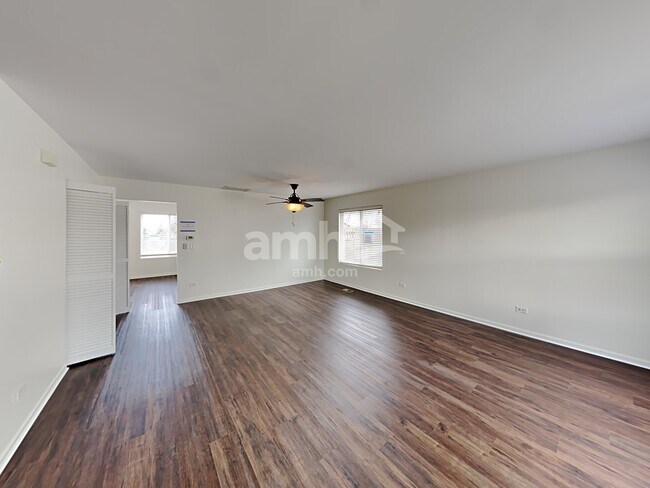 Foto del edificio - 25312 Government Ln