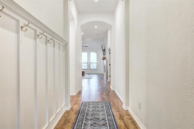 Foto del edificio - 1117 Spring Gulch Ln