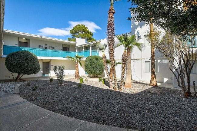 Building Photo - The Hendrix