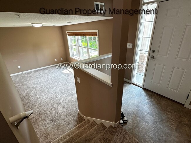 Building Photo - 11920 Emery Village Dr N