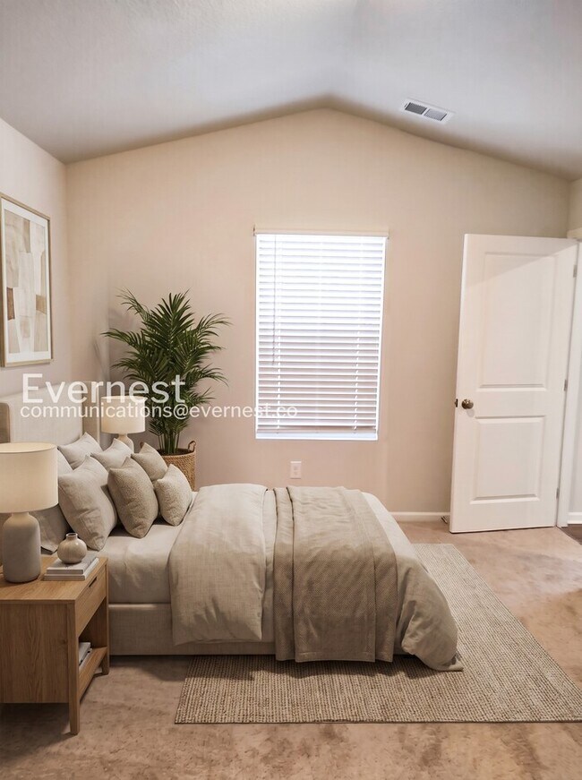 Foto del edificio - 4030 Highland Ave
