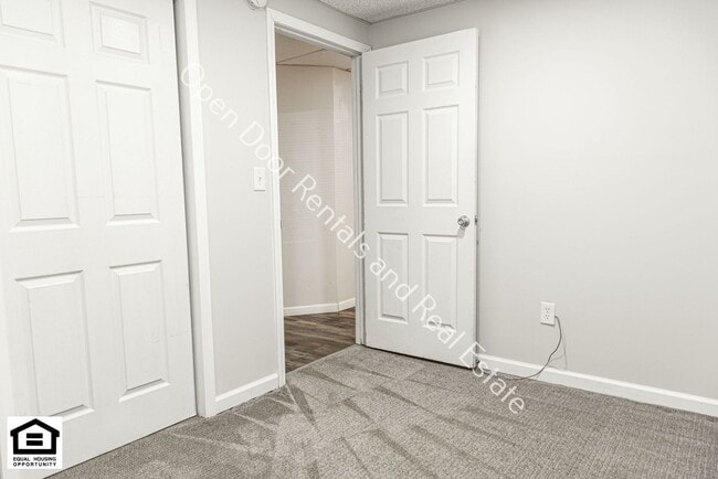 Building Photo - 17425 IN-37