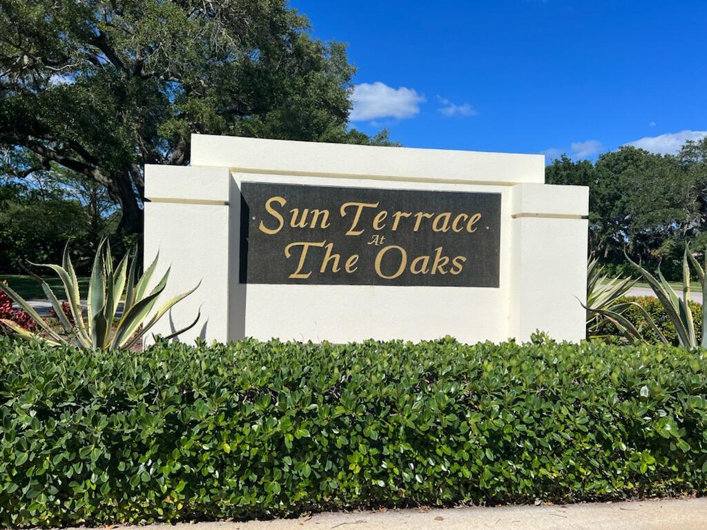 Foto principal - 11102 Myrtle Oak Ct