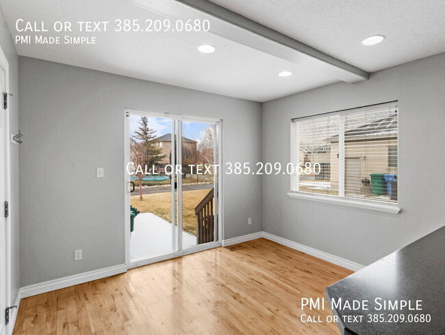 Foto del edificio - 4106 Hayes Cir