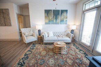 Building Photo - Berkmar Landing Apartments