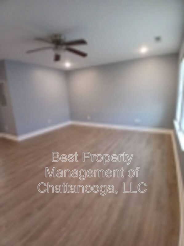 Building Photo - 3632 Dorris St