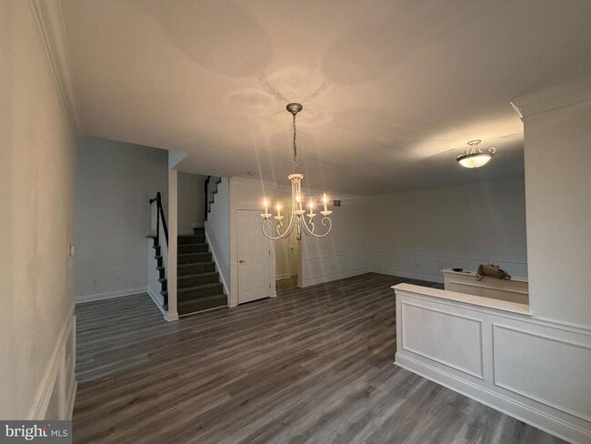 Foto del edificio - 36 Weaver Dr