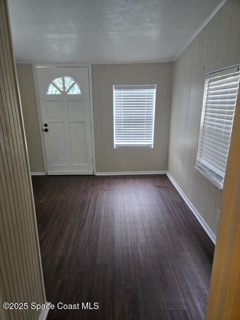 Building Photo - 1077 Shares Dr