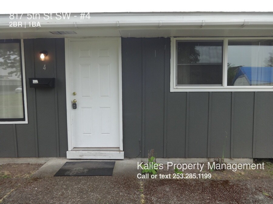 Primary Photo - 817 5th St SW