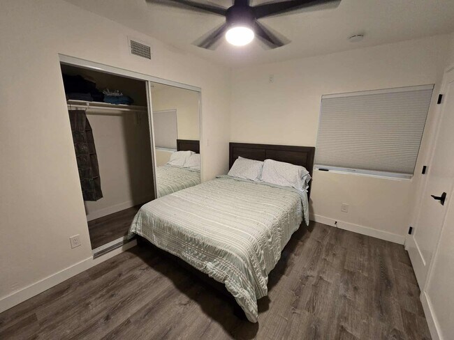 Foto del edificio - 4080 Sequoia St