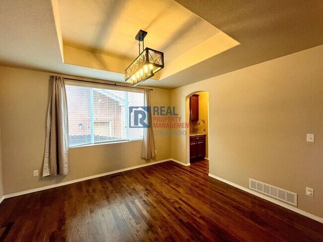 Building Photo - 10776 Forest Creek Dr