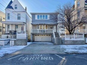 Building Photo - 157 Neptune Ave