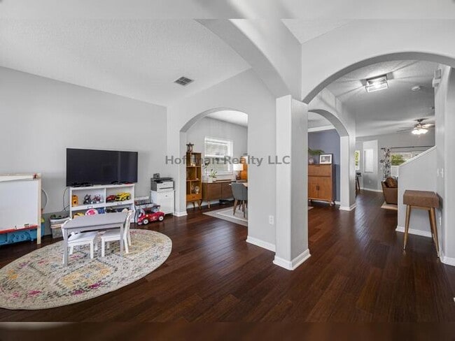 Building Photo - Stunning Renovated Home with EV Charger in...