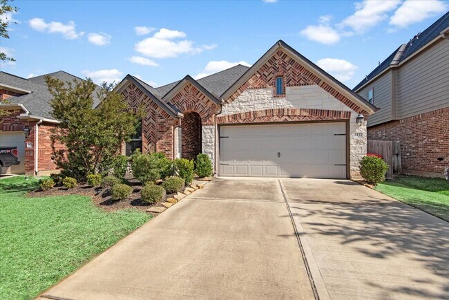 Building Photo - 2127 Blossomcrown Dr