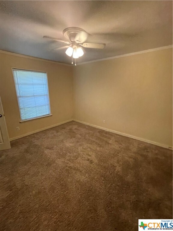 Foto del edificio - 3305 E Mistletoe Ave