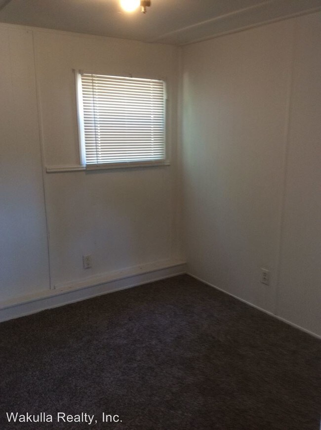 Building Photo - 2 br, 1 bath House - 6542 Springhill Road