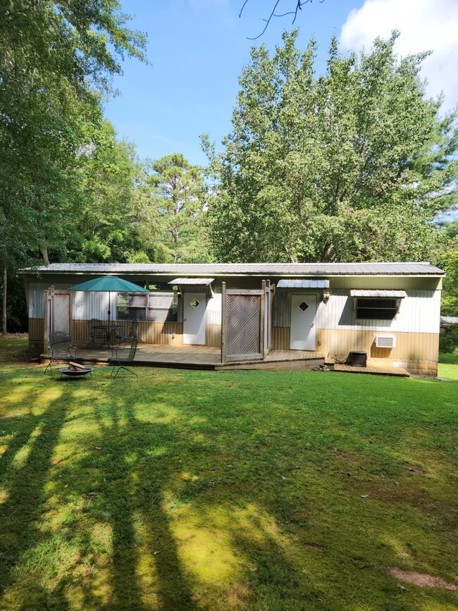 Photo - 1162 12 Oaks Cir House