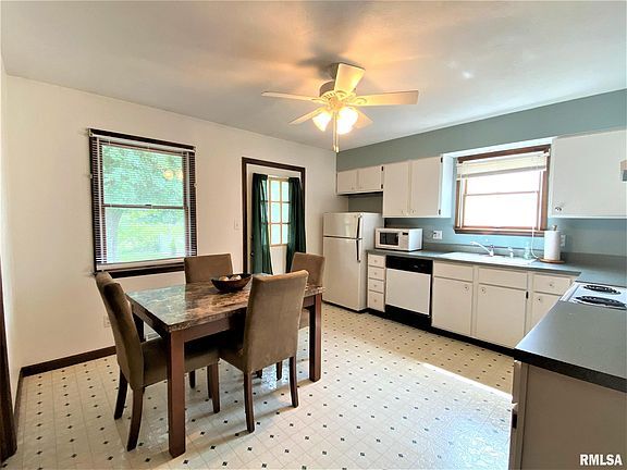 Foto del edificio - 2418 Austin Dr