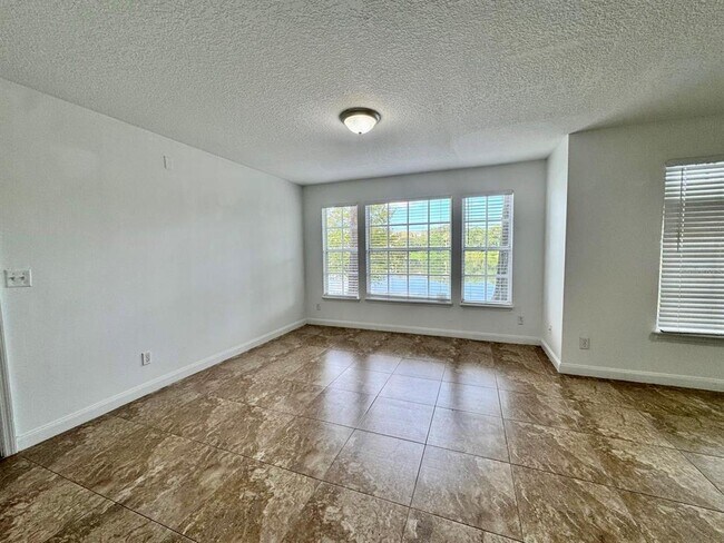 Foto del edificio - 1079 S Hiawassee Rd