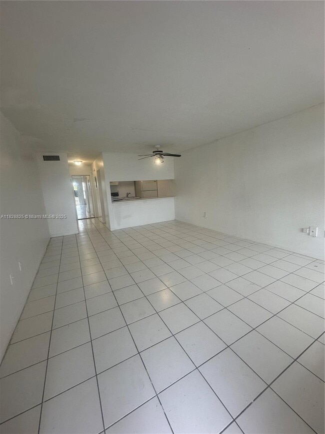 Building Photo - 251 NW 177th St