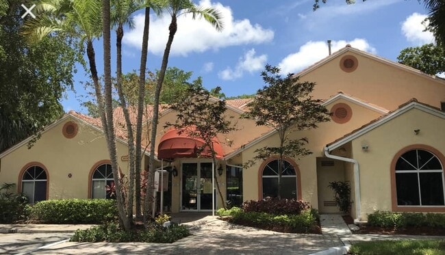 Foto del edificio - 1135 Coral Club Dr