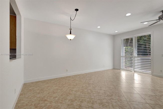 Building Photo - 16121 Poppy Seed Cir