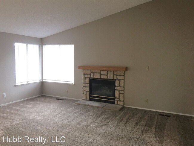 Building Photo - 3 br, 2 bath House - 905 Locomotive Way