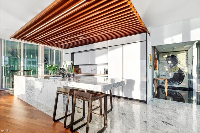 Foto del edificio - 3 br, 3.5 bath Condo - 1300 Monad Ter Unit 5F