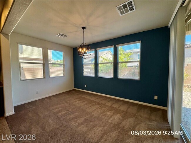 Foto del edificio - Beautiful 4BR Home with Huge Loft, Gourmet Kitchen & Covered Patio