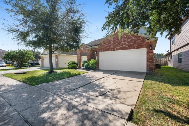 Building Photo - 14434 Cypress Meadows Dr