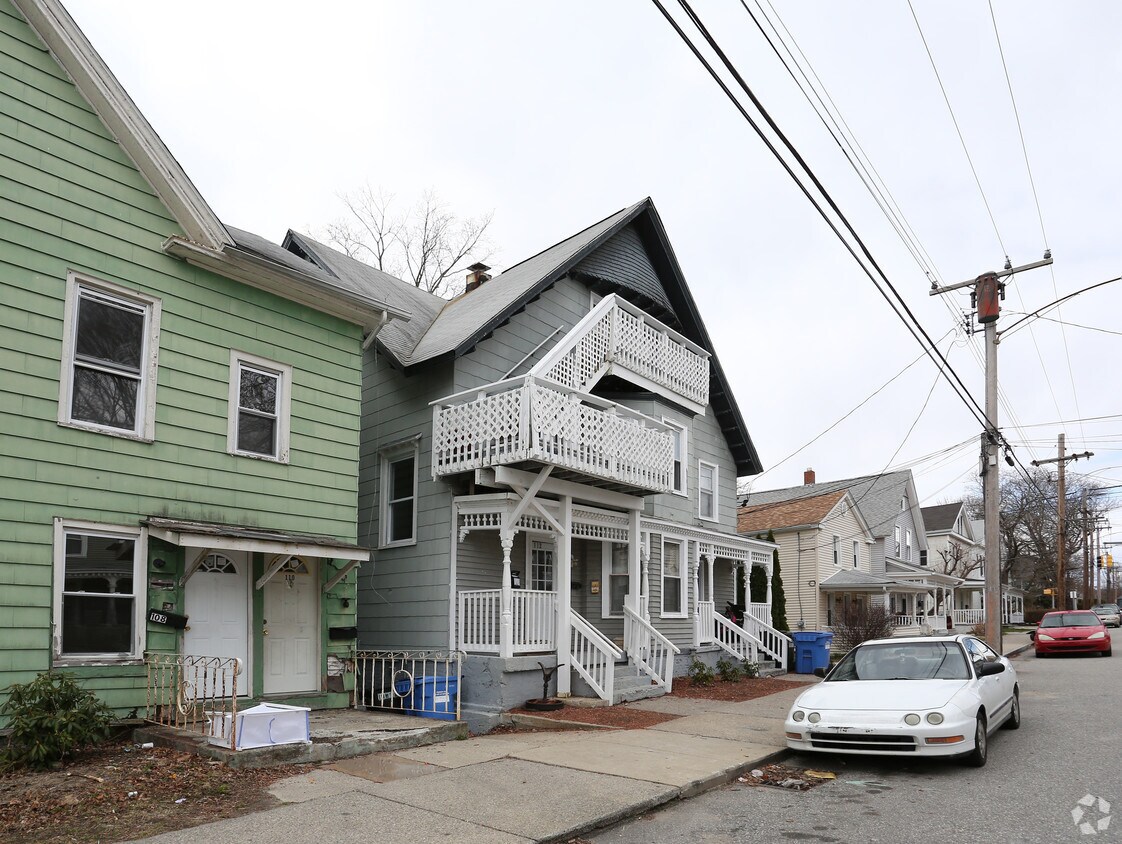 Building Photo - 112-114 Mckinley Ave