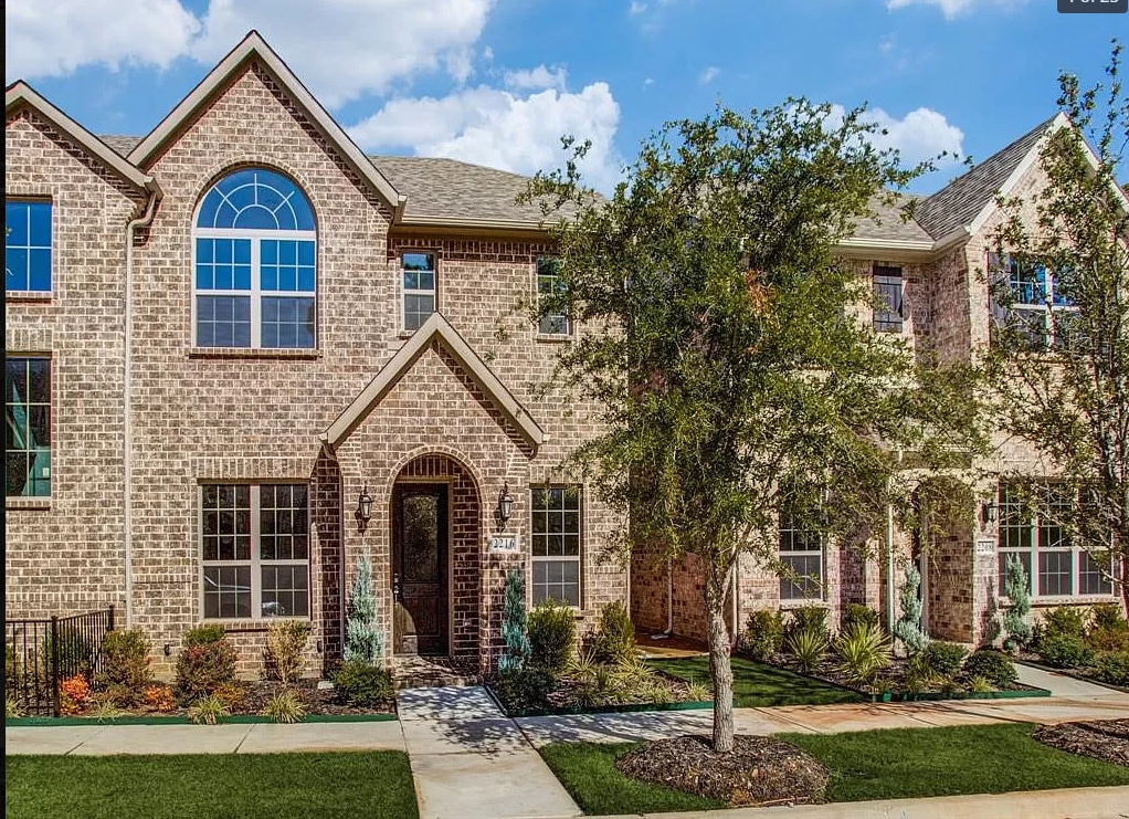 2216 Zenith Ave, Flower Mound, TX 75028 Townhome Rentals in Flower