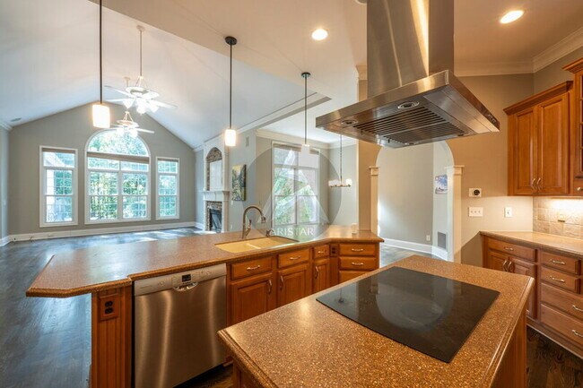 Foto del edificio - 5211 Hadaway Rd NW