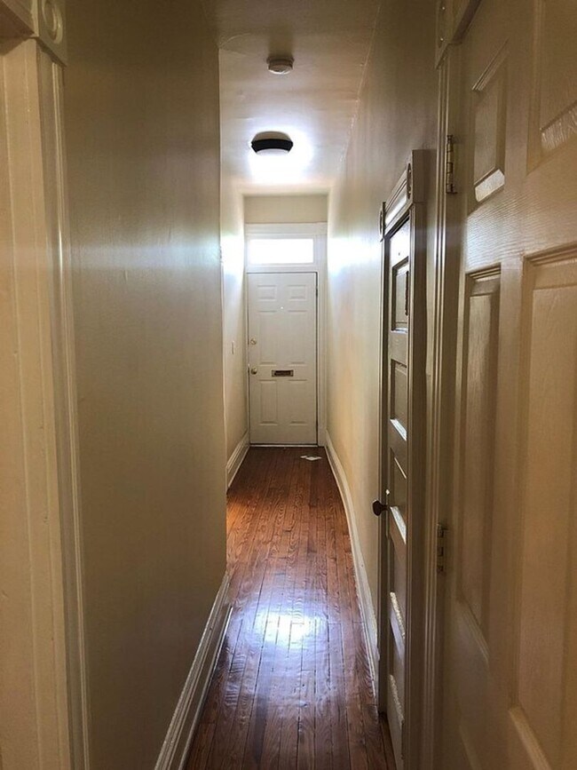 Foto del edificio - 1820 W Cary St