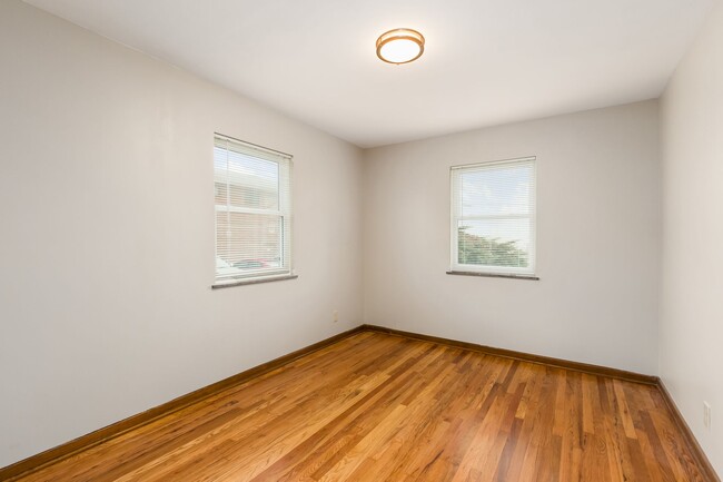 Building Photo - 1448 Elmwood Ave