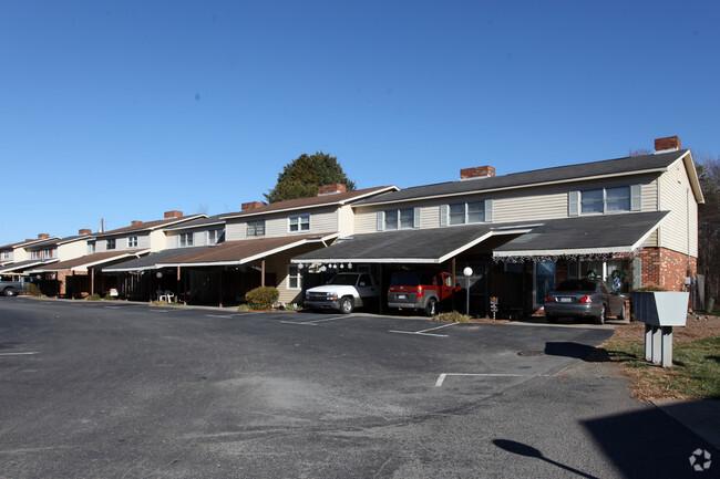 Building Photo - Timberline Townhomes